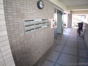 伊丹駅 バス15分  バス　西野下車：停歩3分 2階の物件内観写真